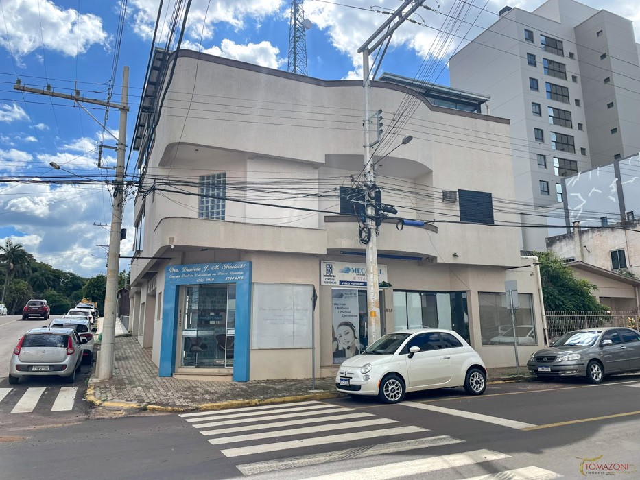 Salas Comerciais / Apartamento Duplex para venda em Frederico Westphalen/RS