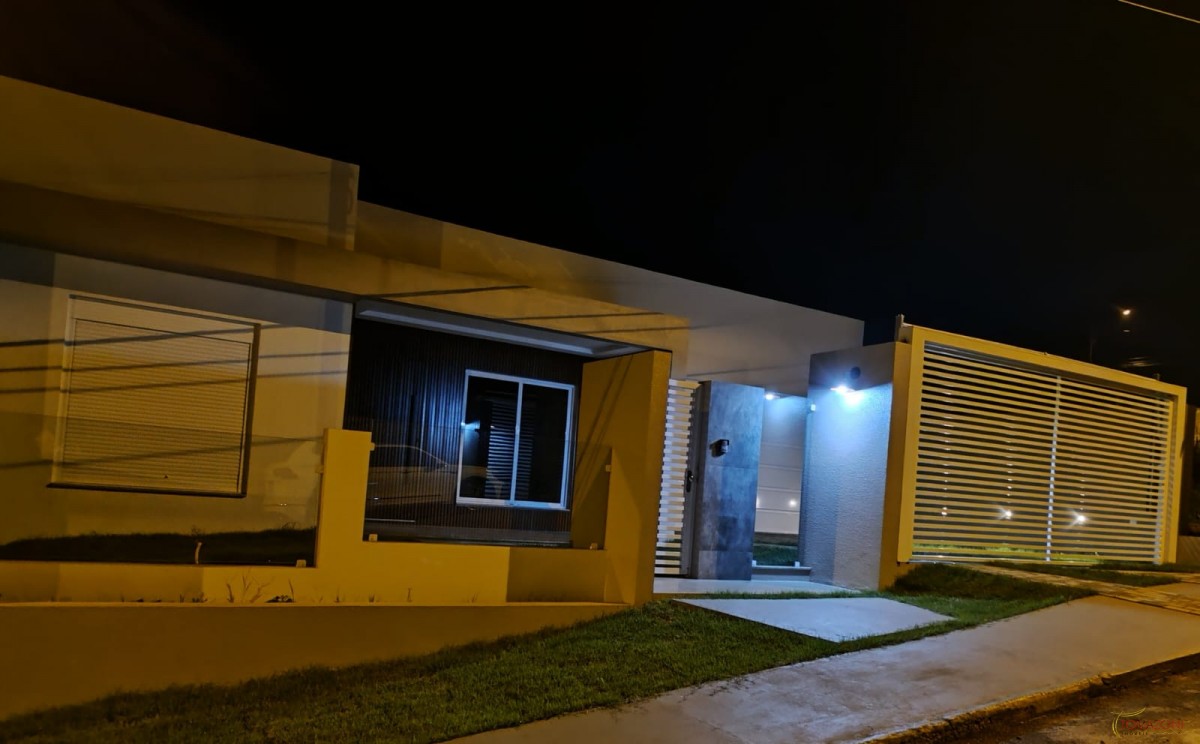 Casa para venda em Frederico Westphalen/RS.